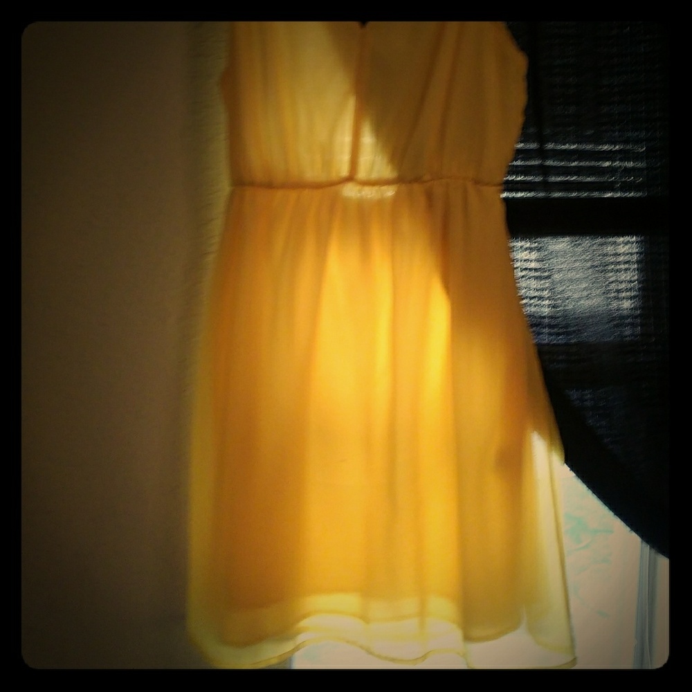 Yellow above the knee dress
